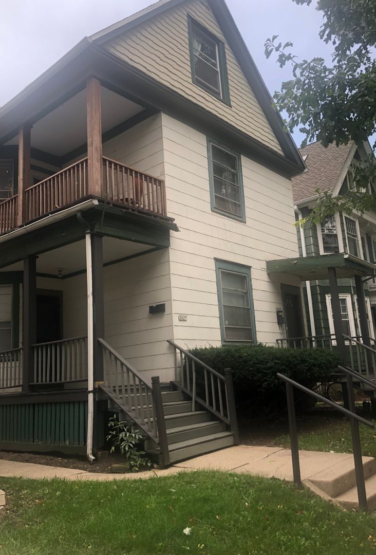 Milwaukee Apartment: 2627-29 N. Bartlett Ave.