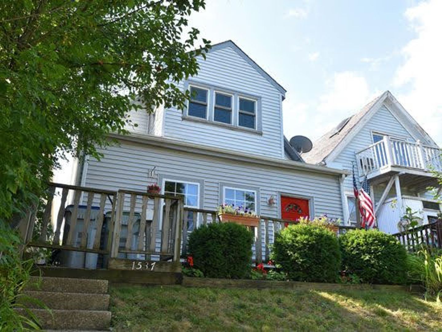 Milwaukee House: 1537 E. North Ave.