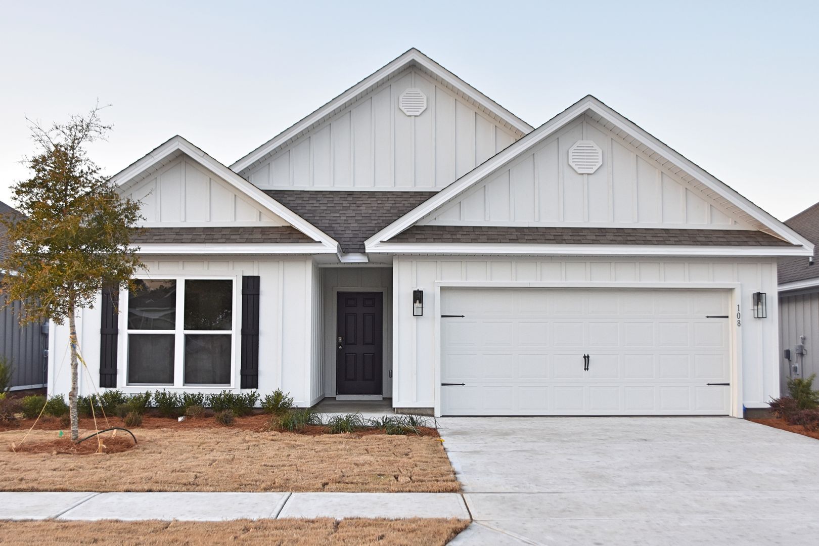 Freeport House: 108 Dusky Way