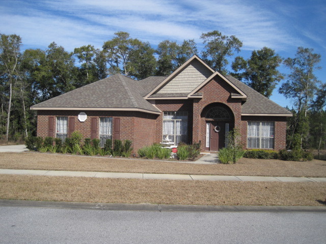 Freeport House: 474 Mango Ln