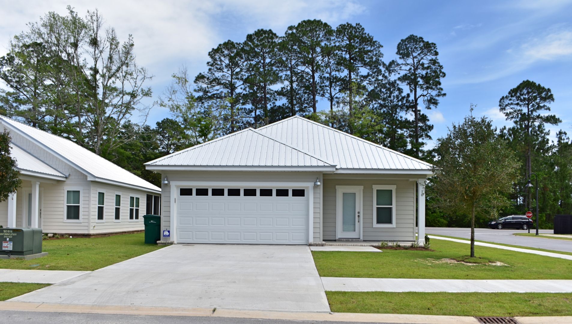 Freeport House: 10 Oakfield Drive N.