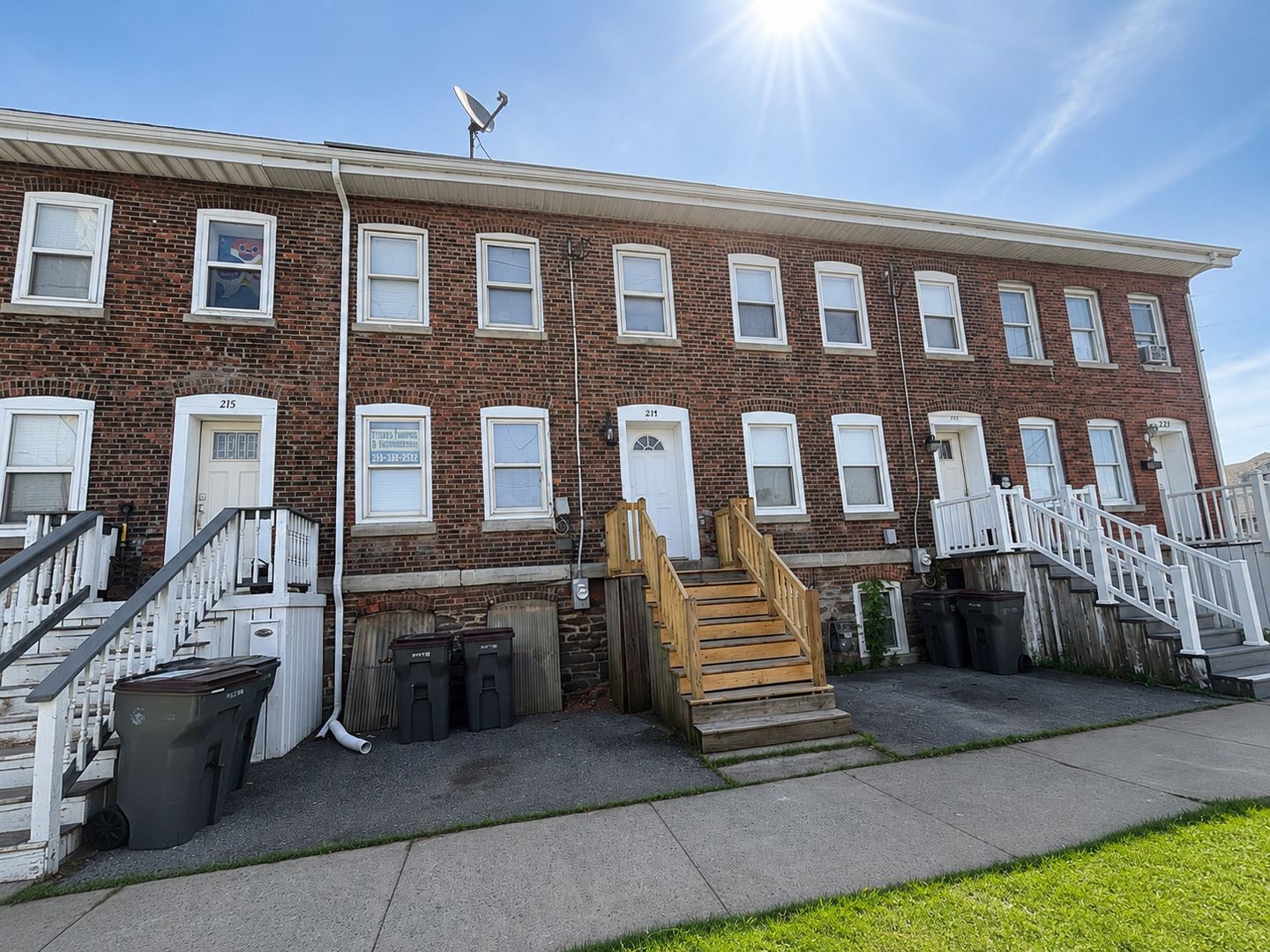 Rome House: 217 E Whitesboro Street