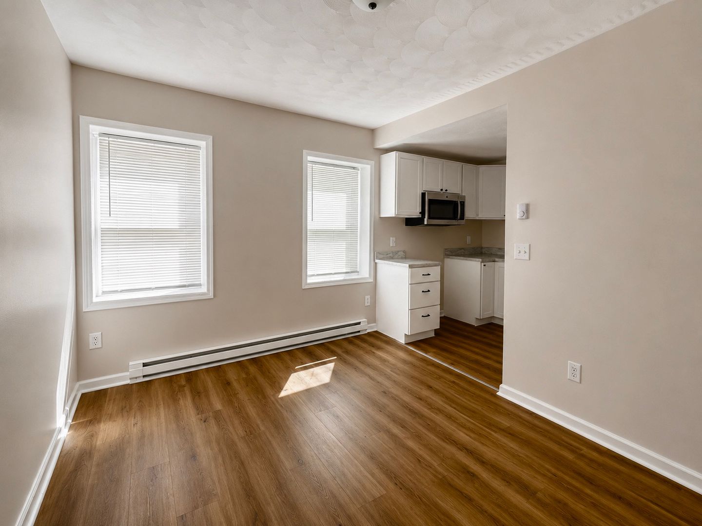 217 E Whitesboro Street 7 of 12