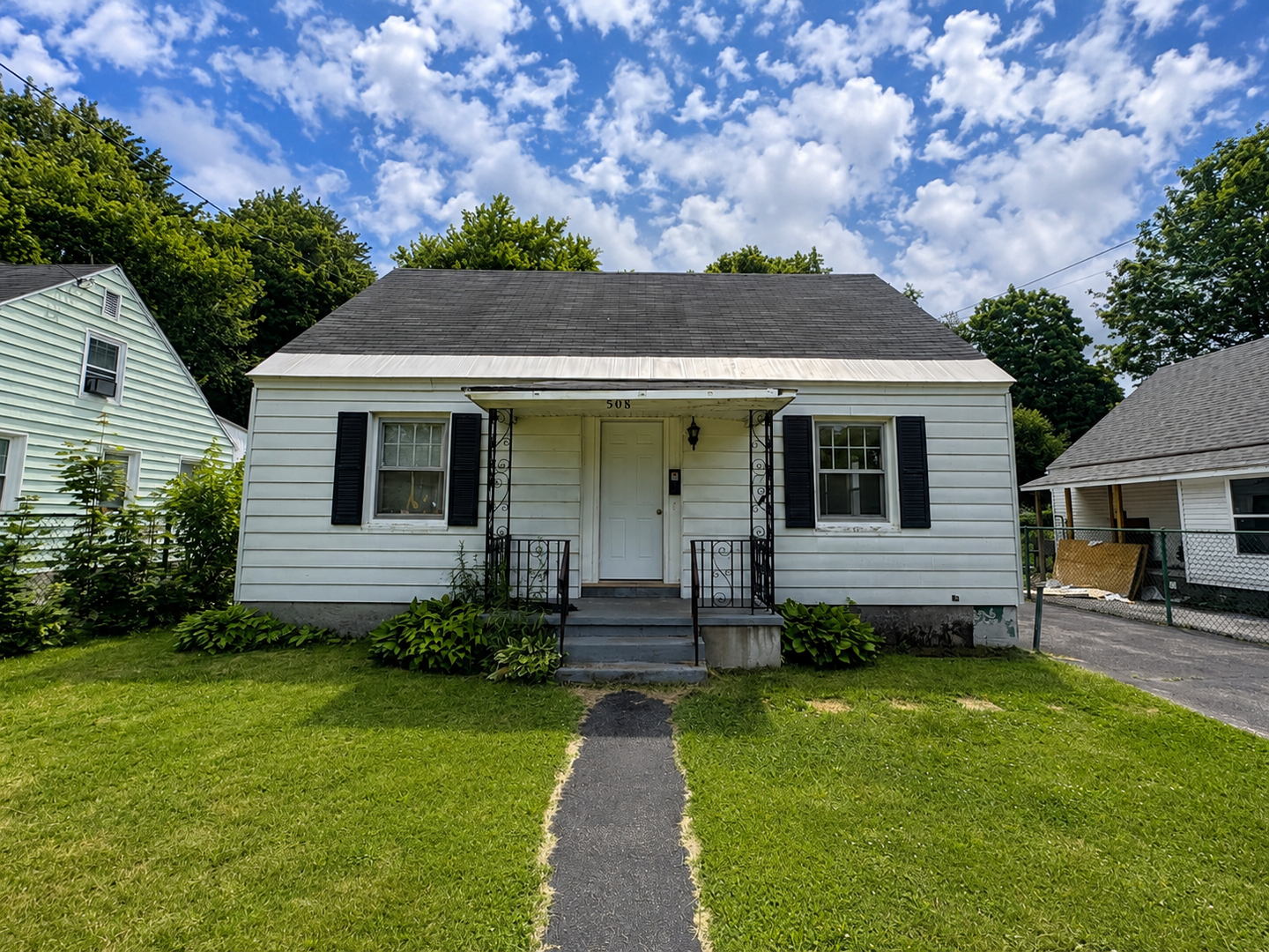 Rome House: 508 River Road