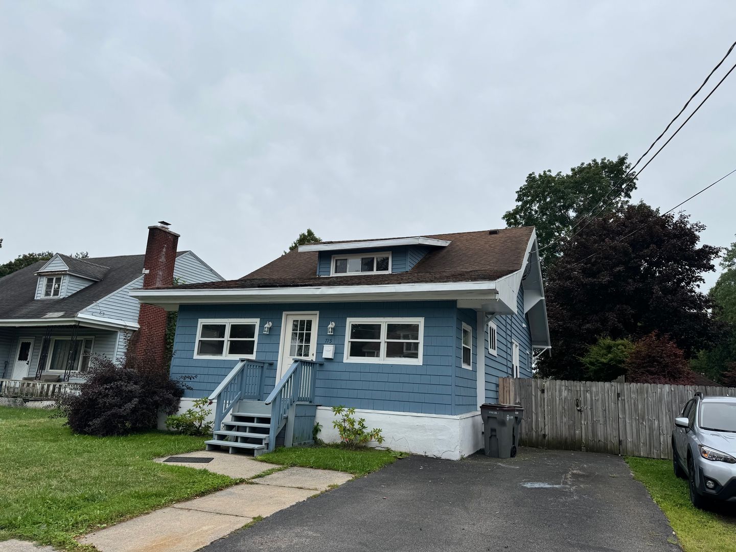 715 West Court Street 2 of 12