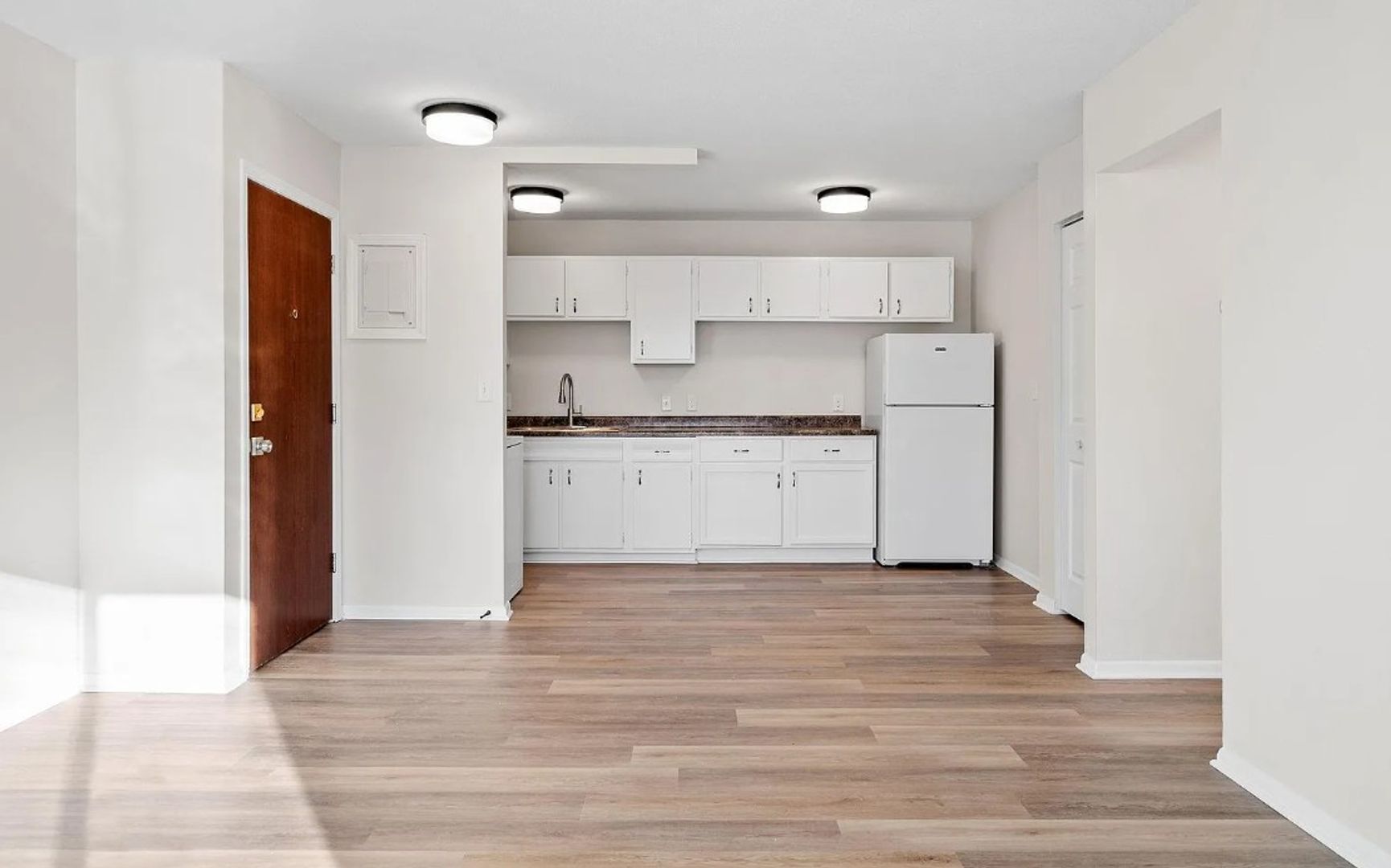 St. Paul Apartment: 1032 Duluth Street.