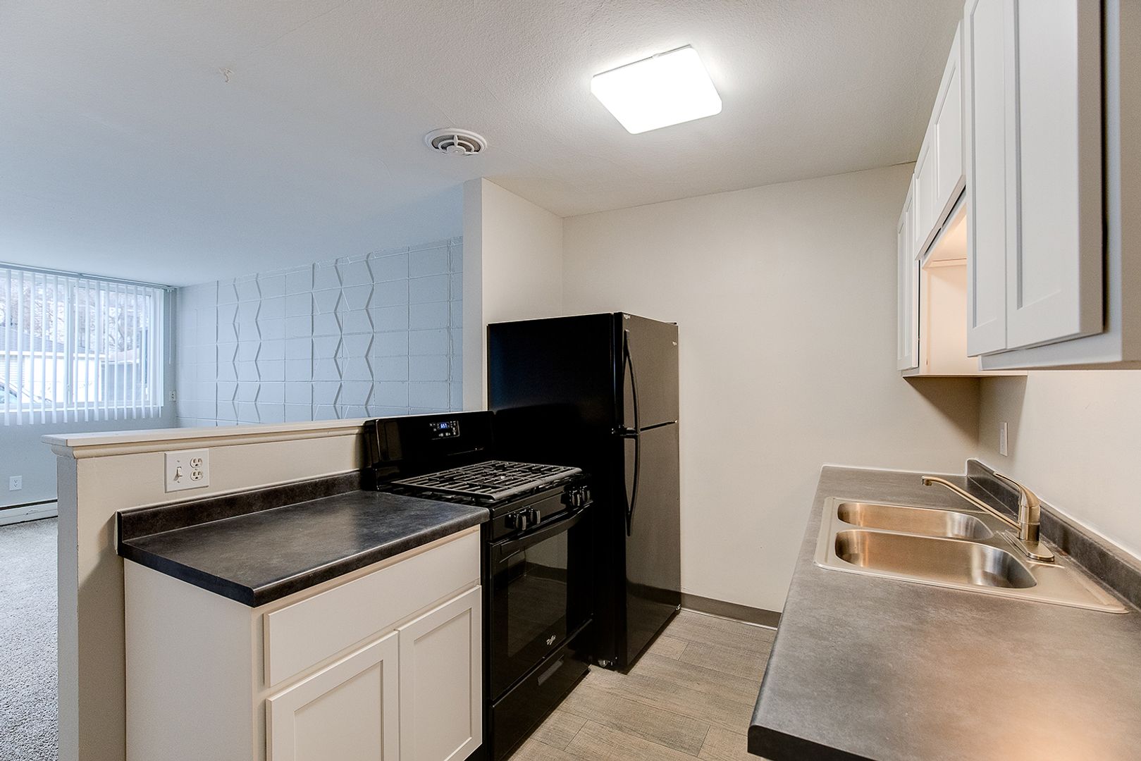 Minneapolis Apartment: 3105 22nd Ave South