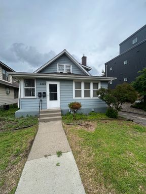 Spacious Uptown Duplex Living | 3525 Hennepin Ave S, Minneapolis – photo 1