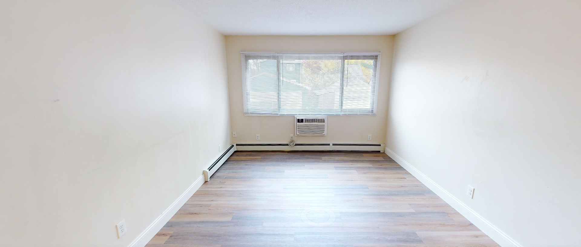 St. Paul Apartment: 1032 Duluth Street.