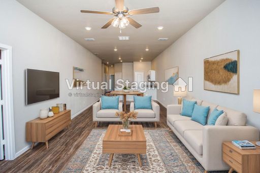 3 bedroom/ 2bath | 2106 Langford Ave #A – photo 1