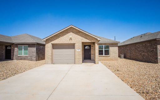 3 bedroom | Frenship ISD |7406 5th St #3 – photo 1