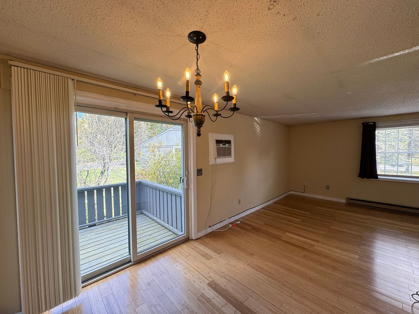 White River Junction Condo: 26 Candlelight Terrace