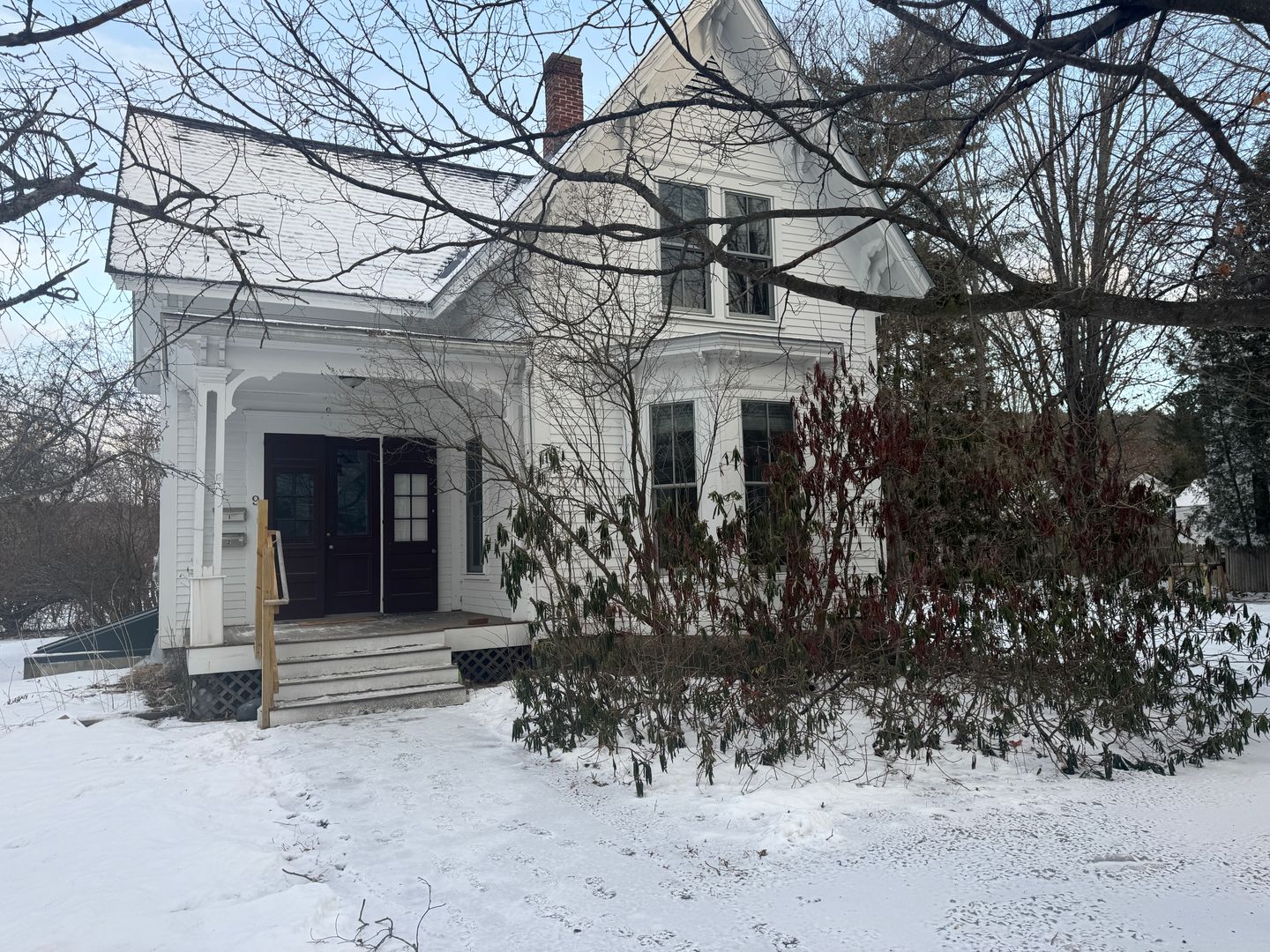 Lebanon Apartment: 9 Allen Street