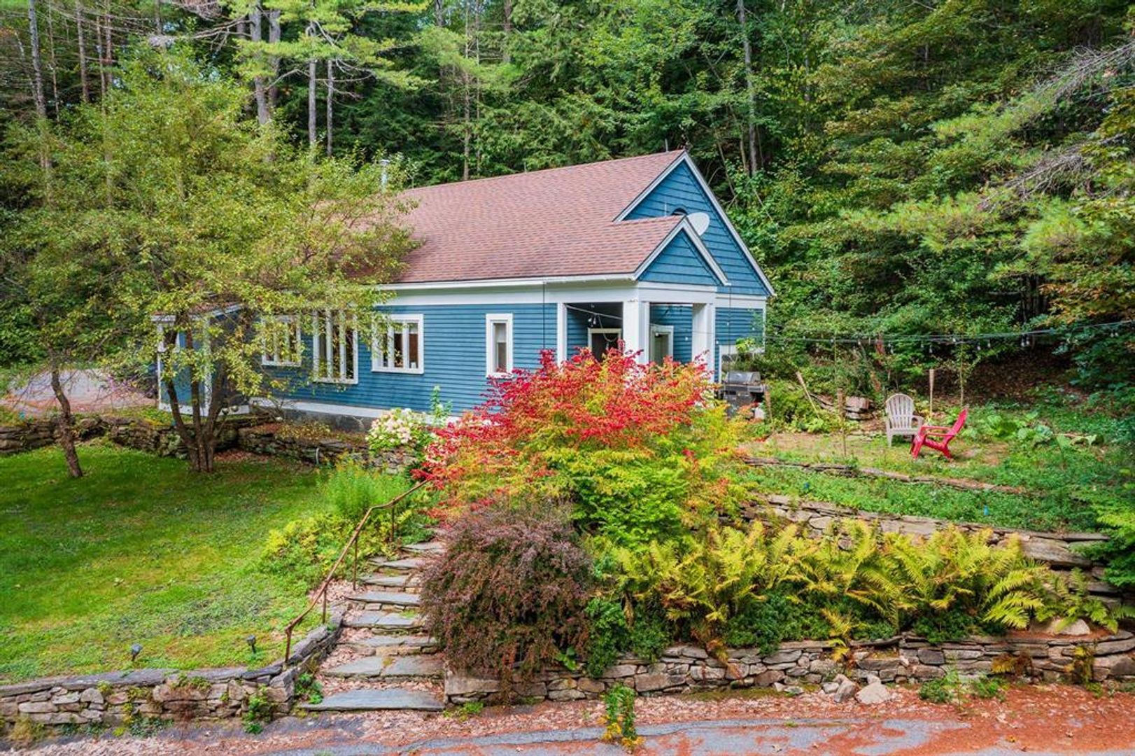Norwich Apartment: 1490 & 1494 Beaver Meadow Road