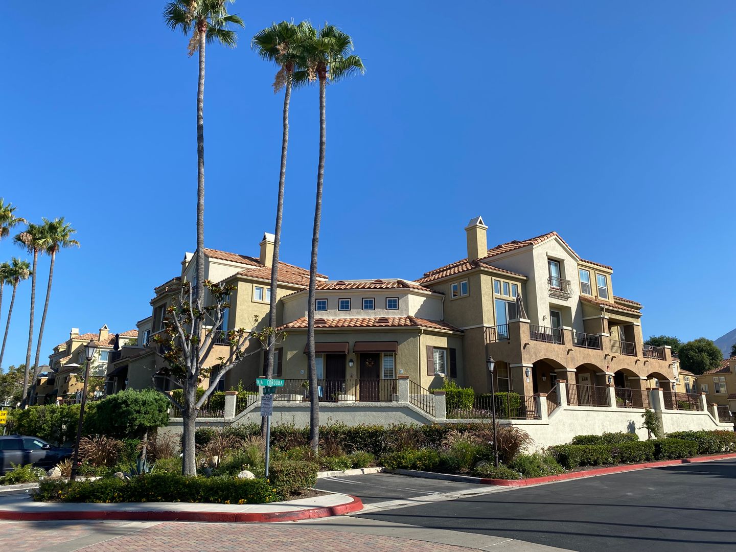 Rancho Santa Margarita Townhome: 52 Via Pamplona