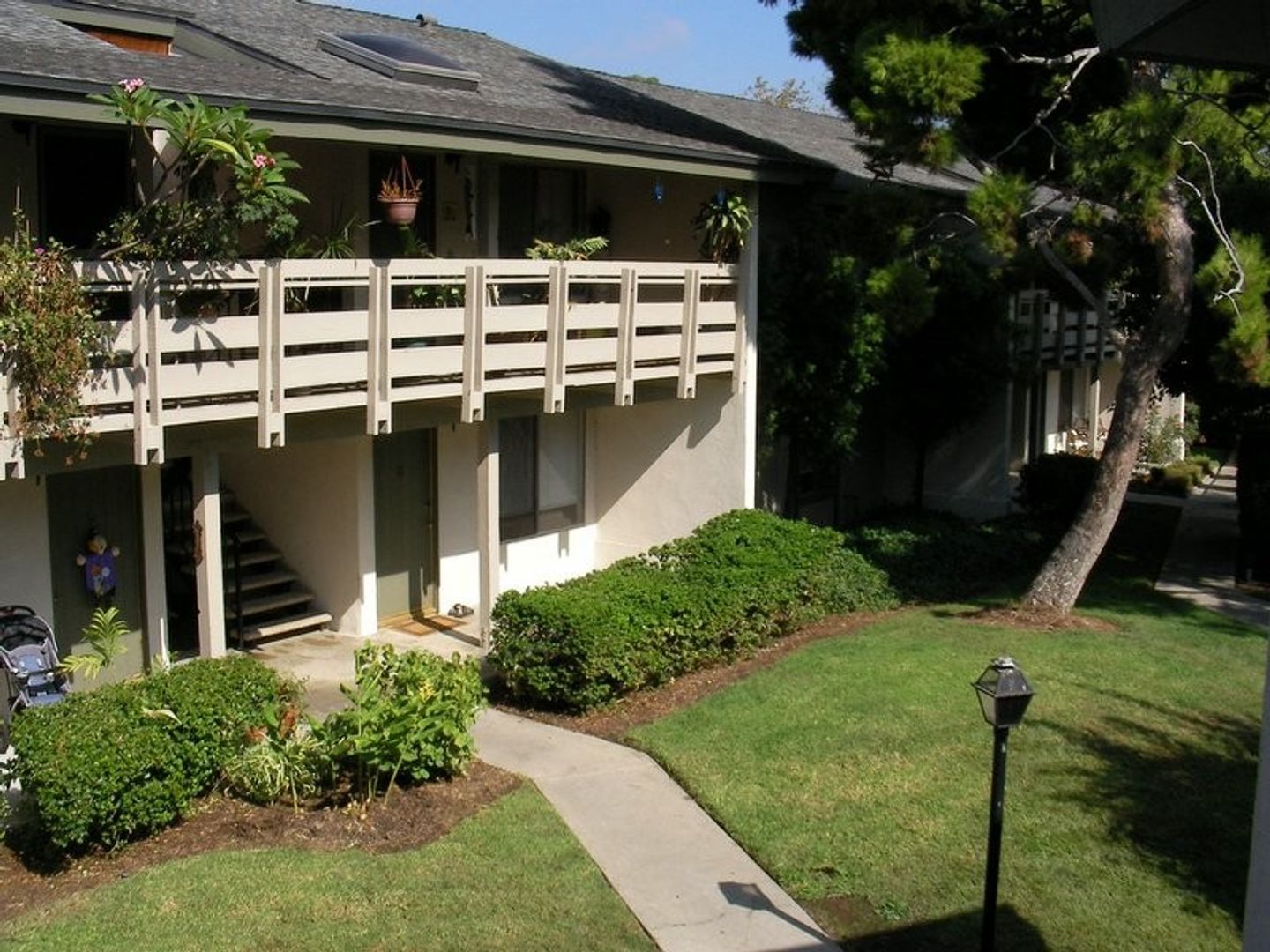 Laguna Niguel Condo: 23732 Hillhurst Dr. #34