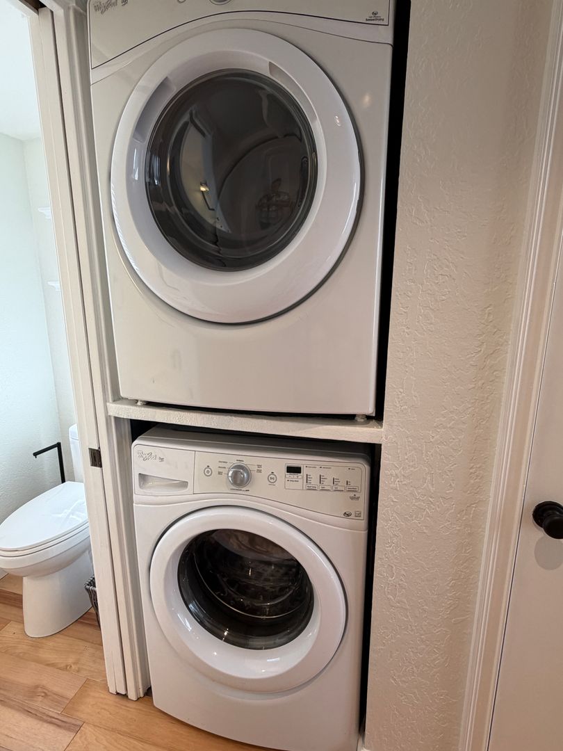 Laundry room at 26156 Sanz #B (2 of 2)