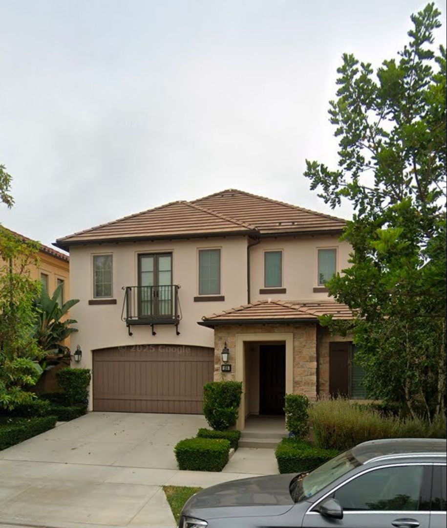 Irvine House: 108 Summer Lilac