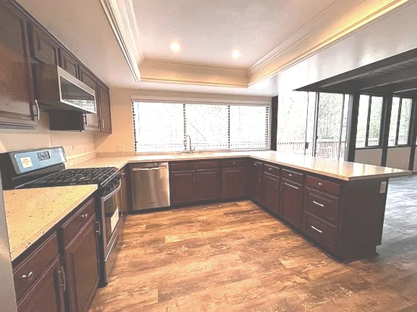 24851 Rollingwood Rd. 6 of 12