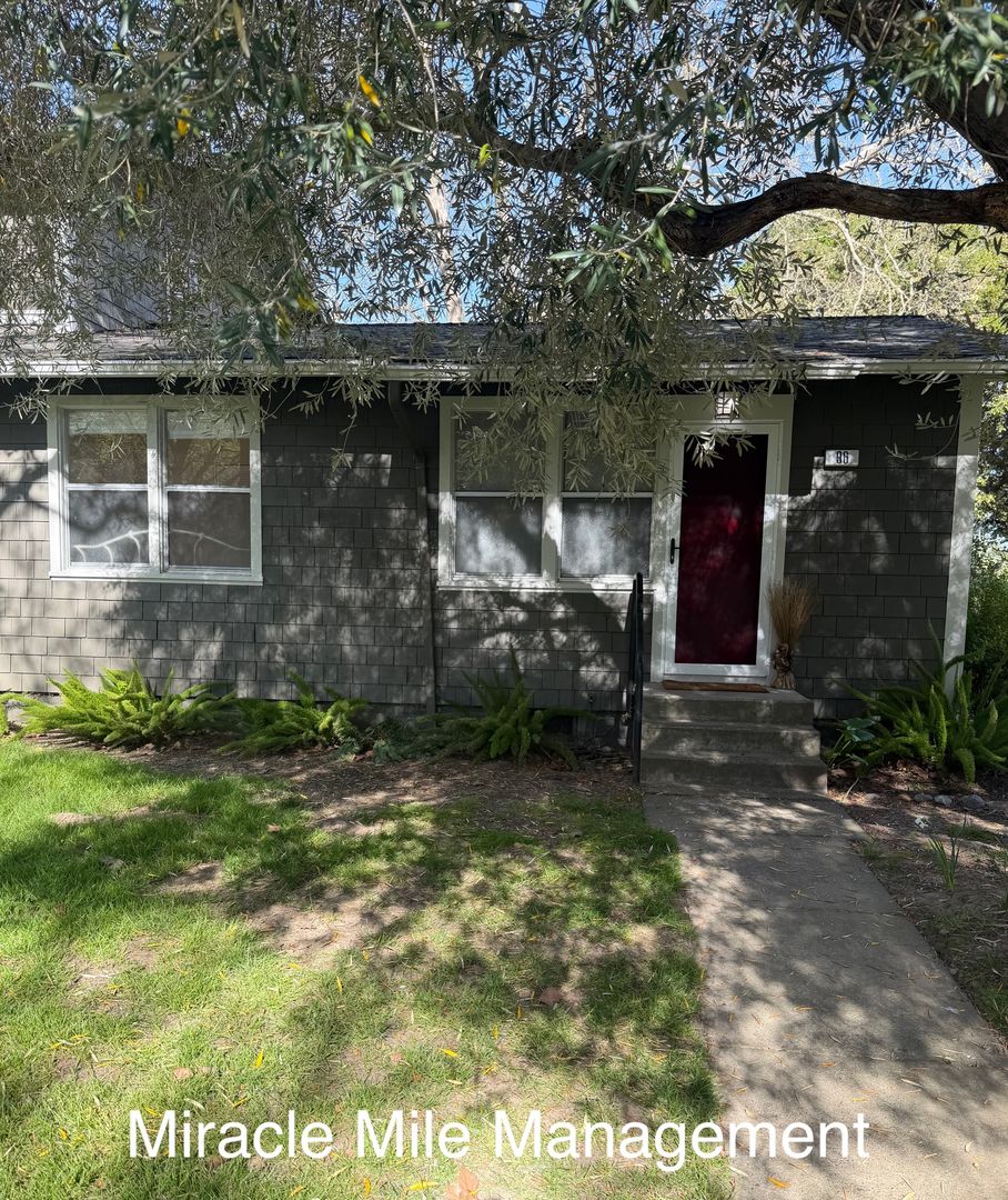 Novato House: 96 Martin Drive