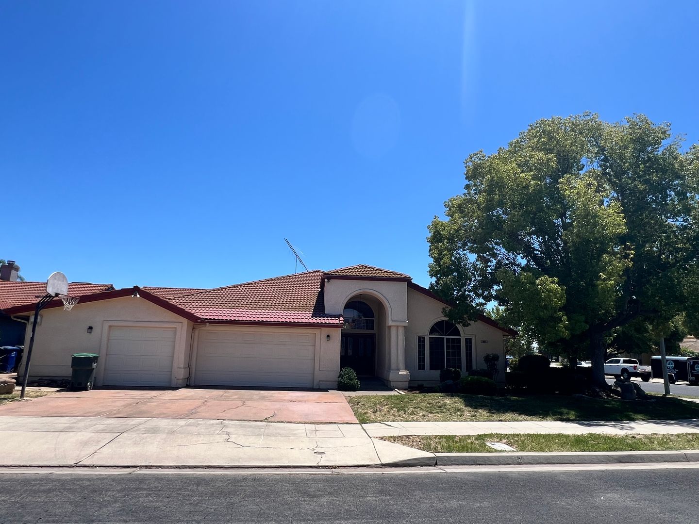 Madera House: 901 Paintbrush Drive