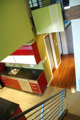 Beautiful 2 bedroom 2.5 bathroom bi level loft! – photo 1