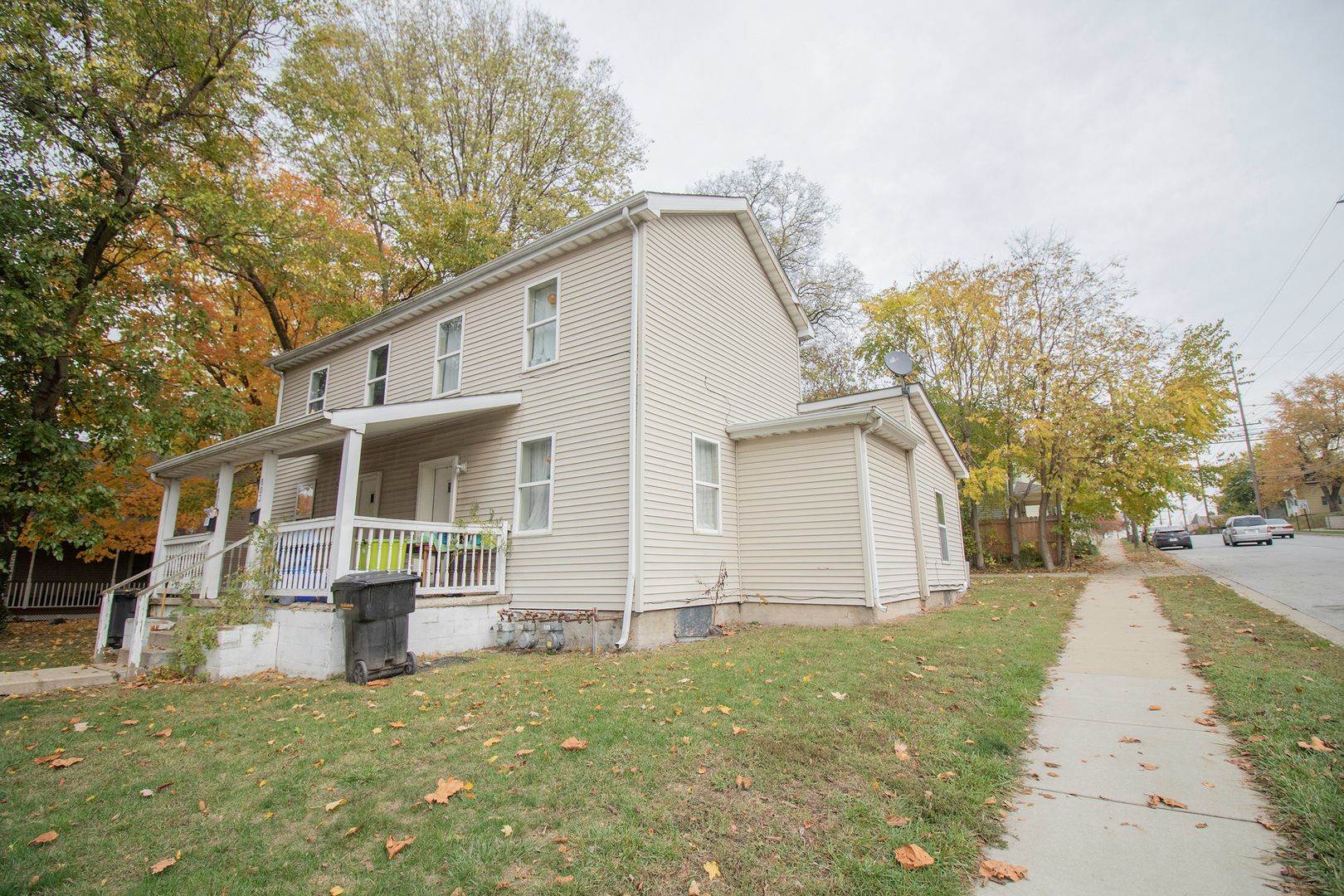 Lafayette Apartment: 803/805 N 7th St