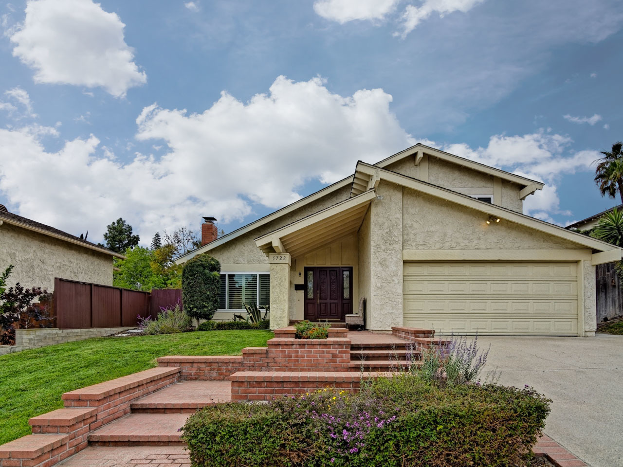 San  Diego House: 5728 El Cabo Ct