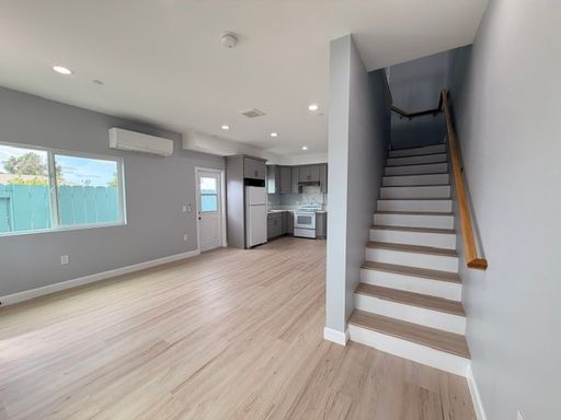 Brand New 3BD/2BA in San Diego!! – photo 1