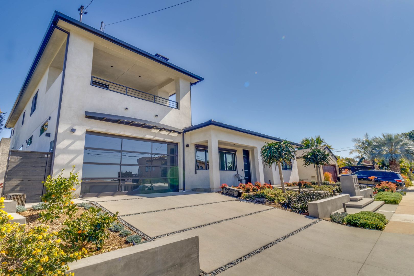 San Diego House: 2503 1/2 Deerpark Dr