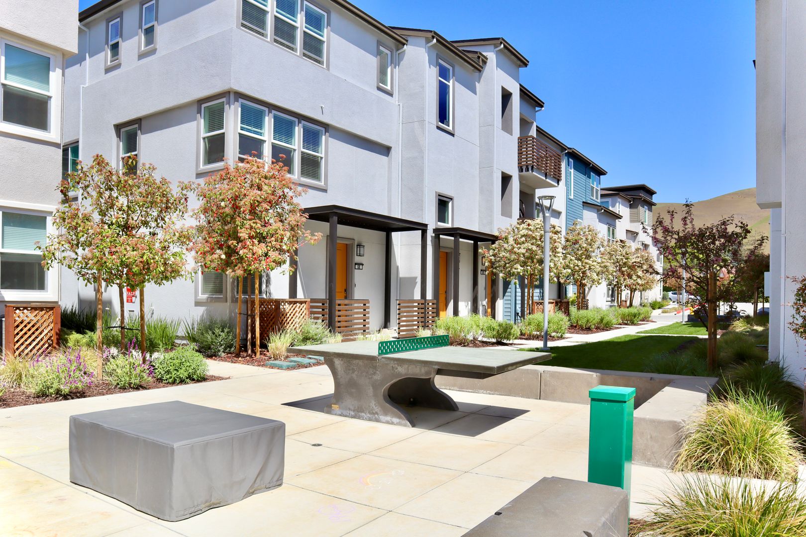 Fremont House: 203 Spire Cmn