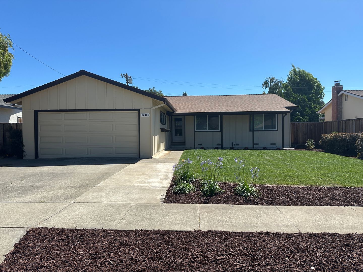 Fremont House: 37051 Shasta St