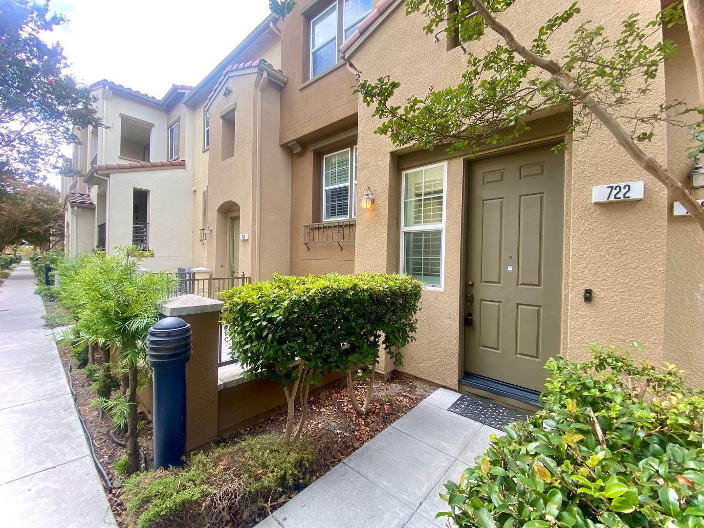Milpitas Townhome: 722 Claridad Loop