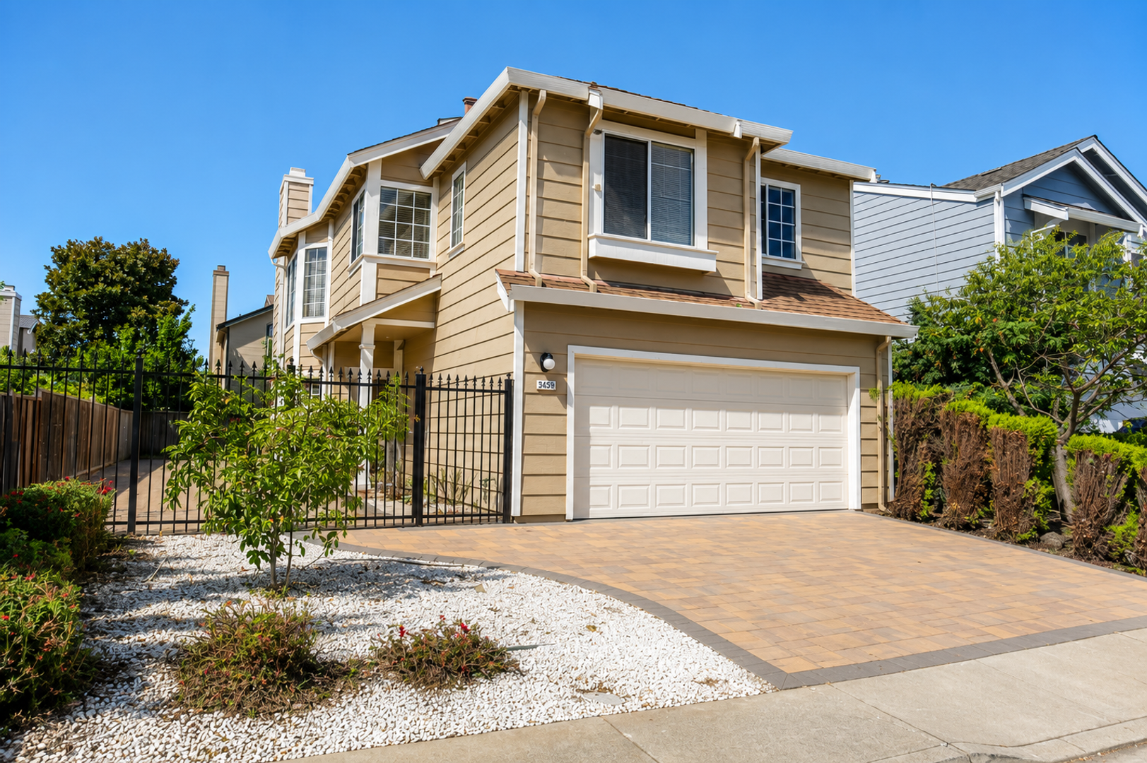 Fremont House: 34359 Agate Ter