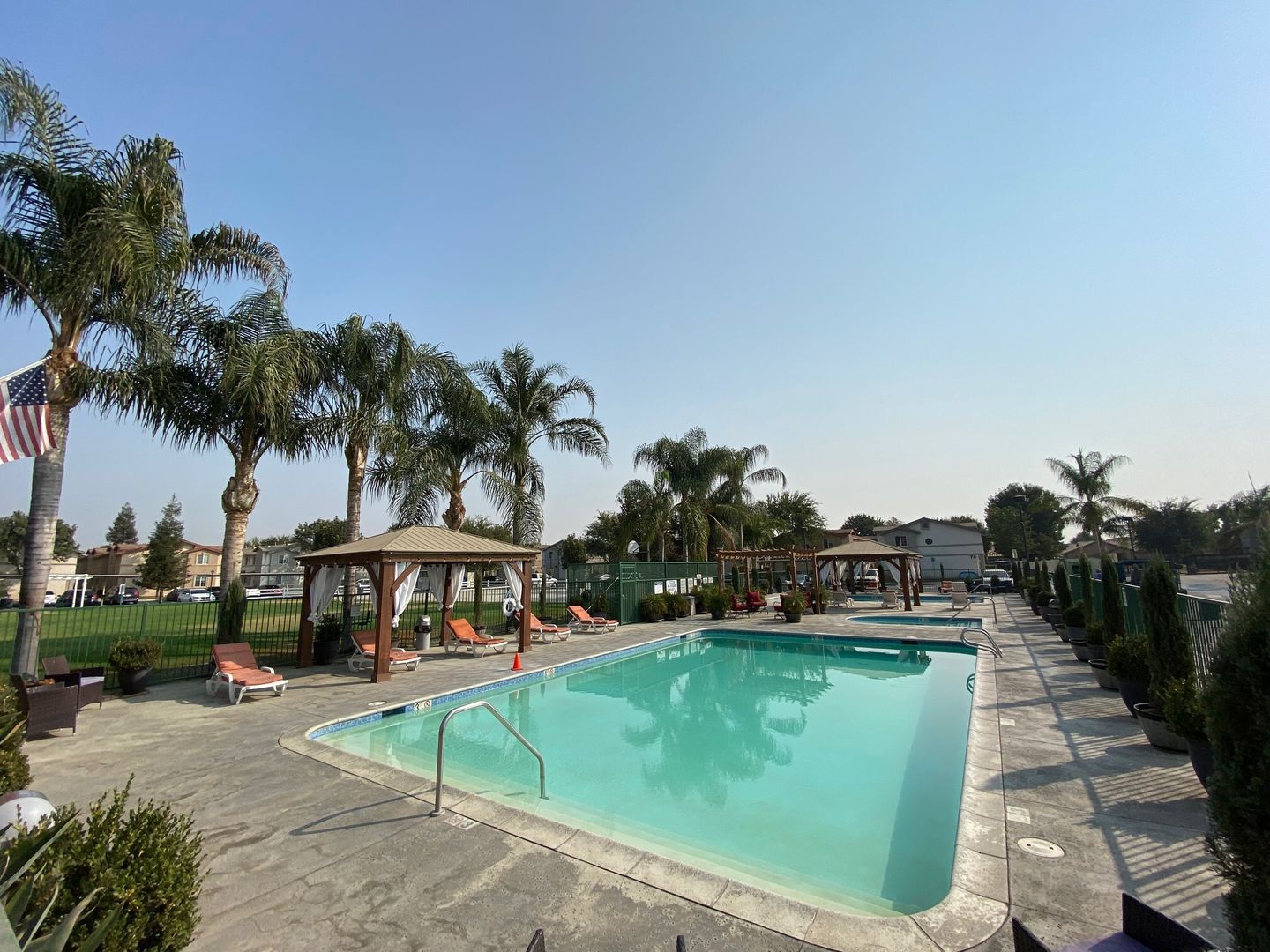 Bakersfield Apartment: 600 Hosking Avenue Building 24