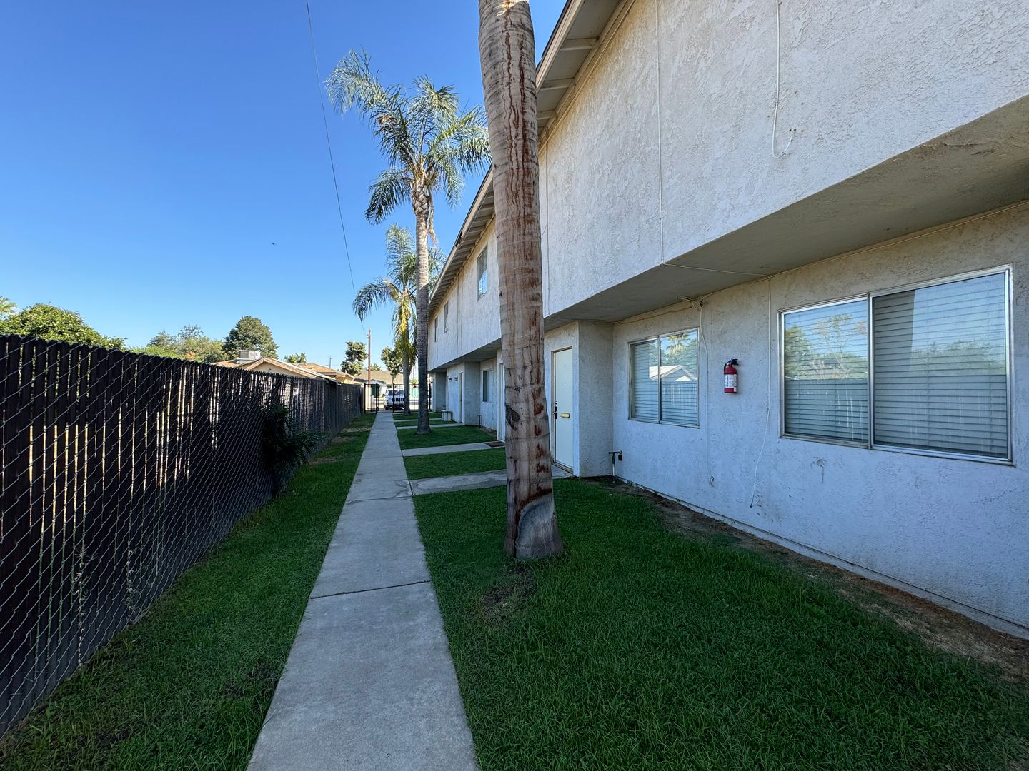 Bakersfield Apartment: 631 28th Street