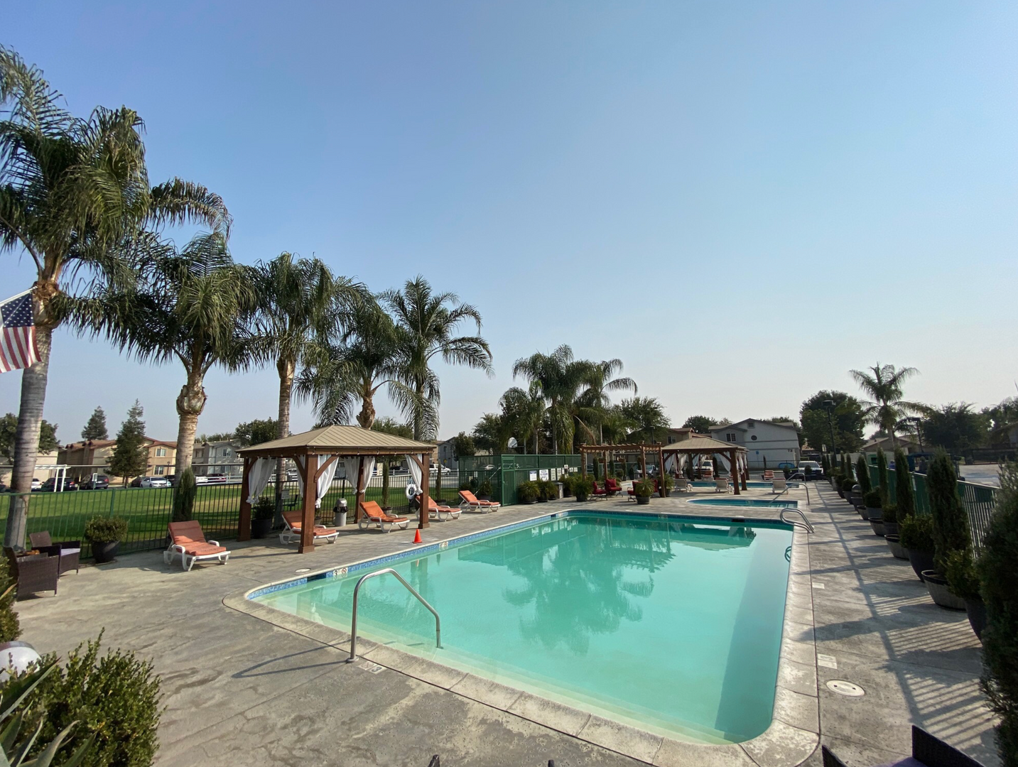 Bakersfield Apartment: 600 Hosking Ave Building 48