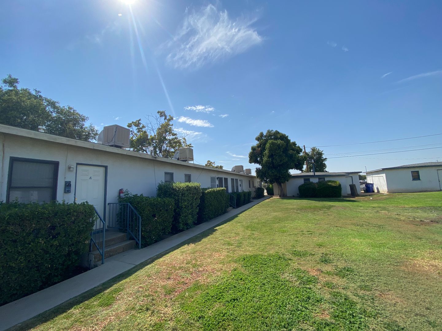 Bakersfield Apartment: 3003 Peerless Avenue