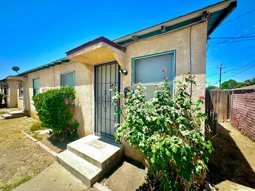 Cute 1 Bedroom/1 Bathroom apartment in Oildale! – photo 1