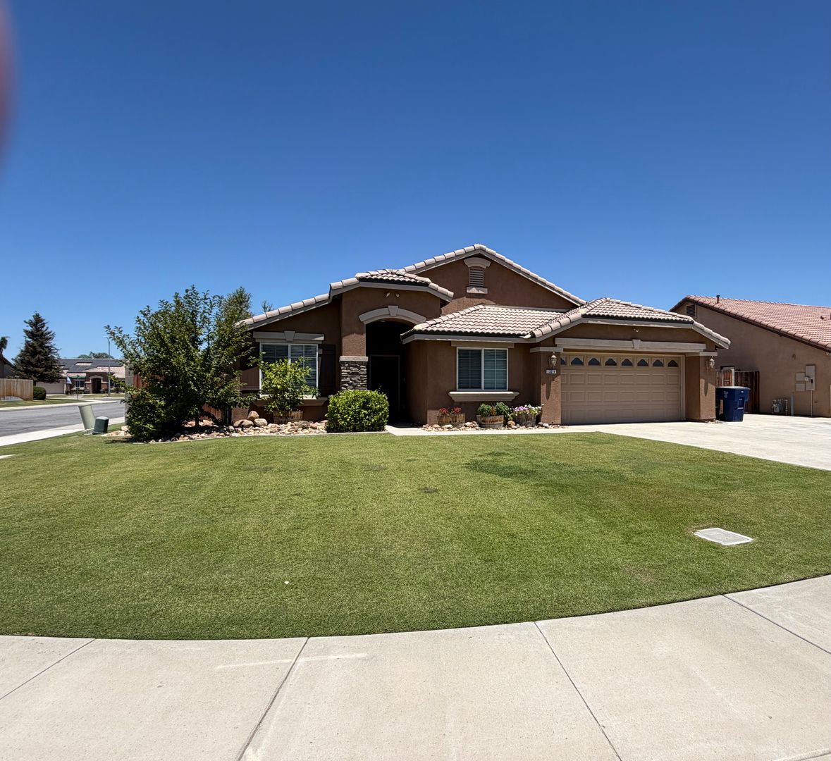 Bakersfield House: 13214 Yampa River Street