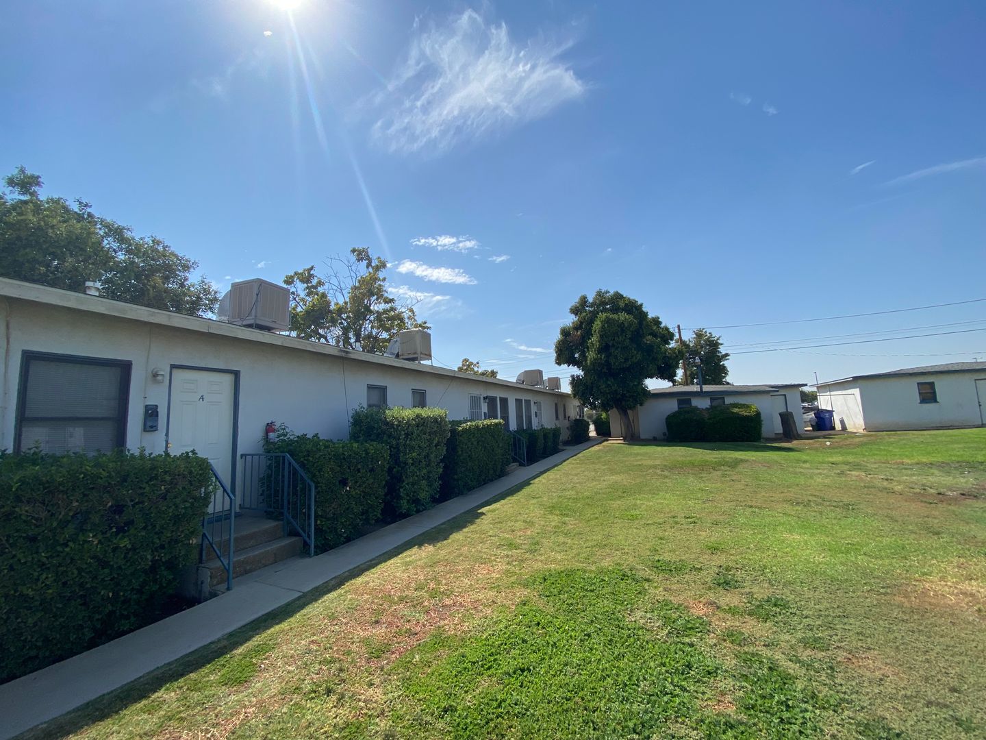 Bakersfield Apartment: 3003 Peerless Avenue
