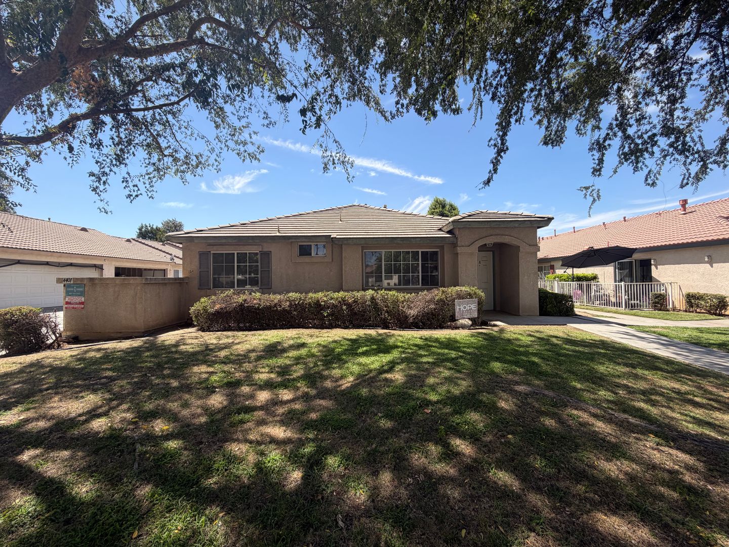 Bakersfield Apartment: 4401 Pebblecreek Drive