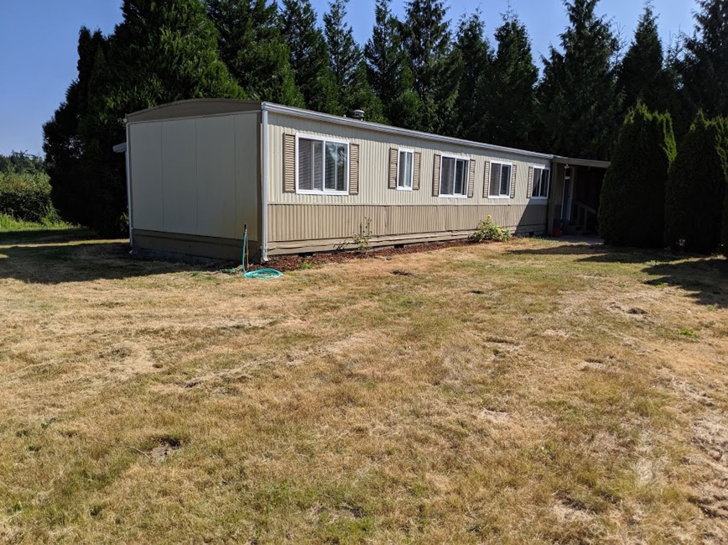 Lynden House: 380 W 66th Terrace