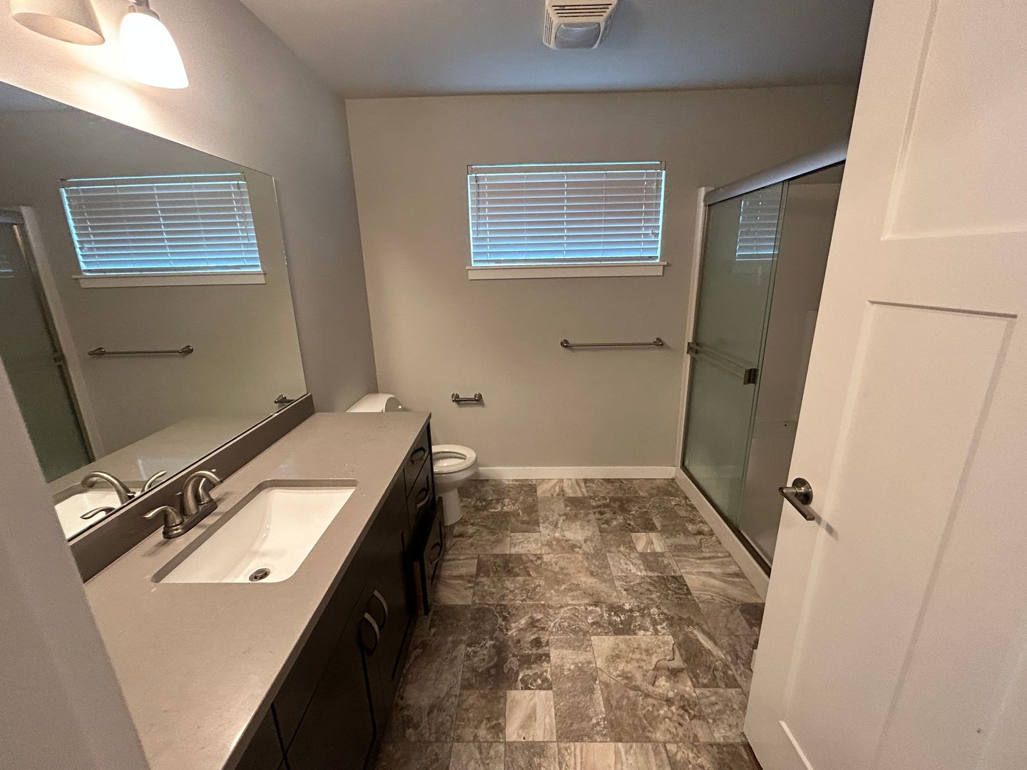 Lynden Apartment: 2255 Bluestem St