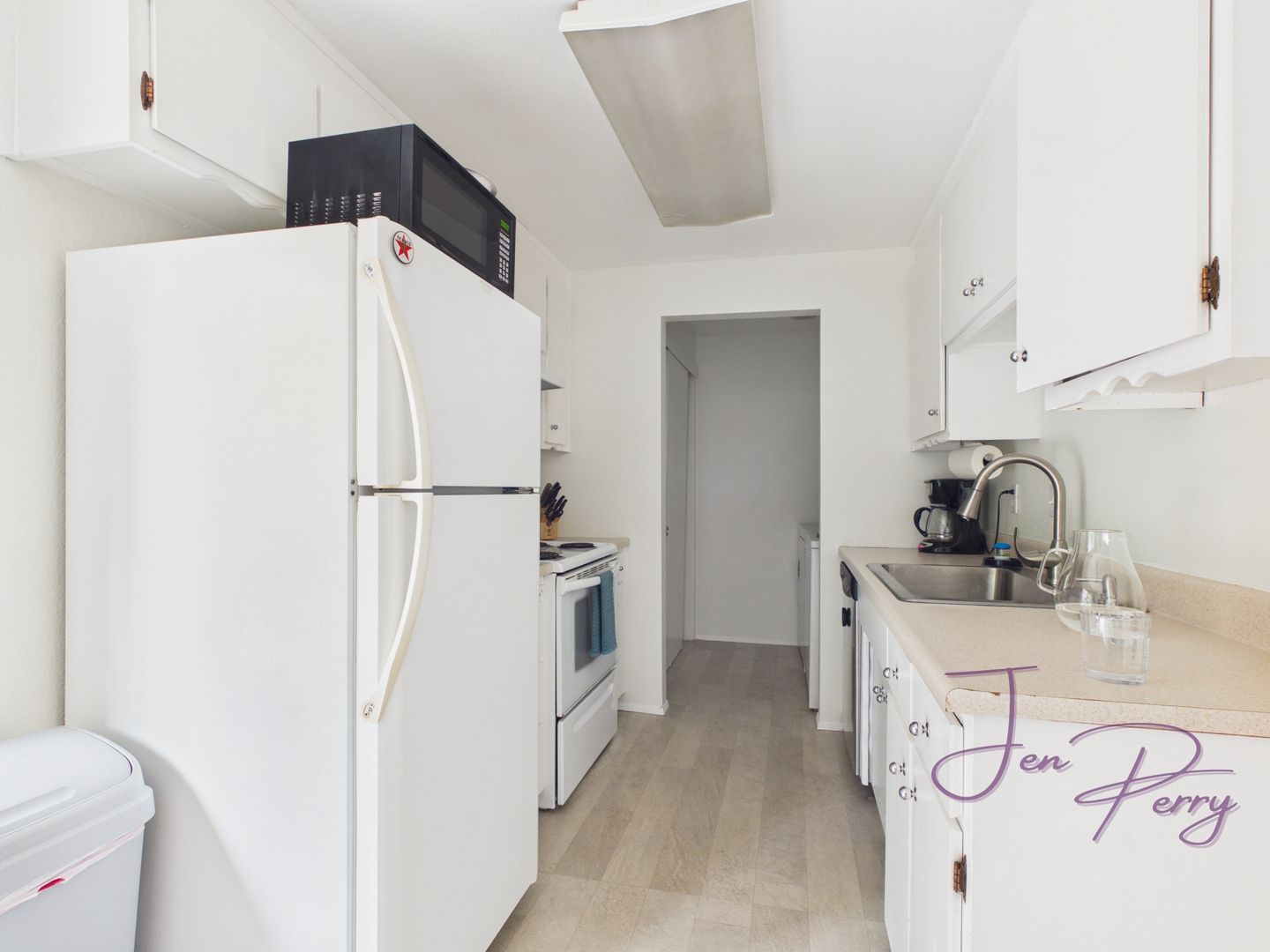 Ferndale House: 2274 Thornton Street
