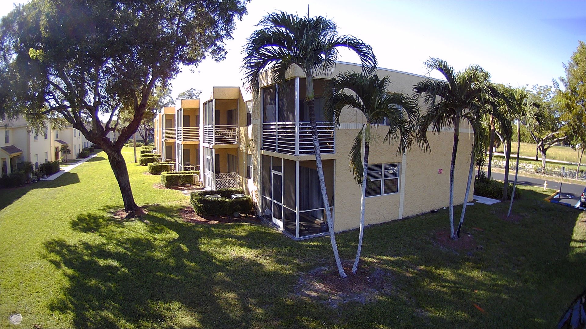Tamarac Apartment: 6890 Southgate Blvd