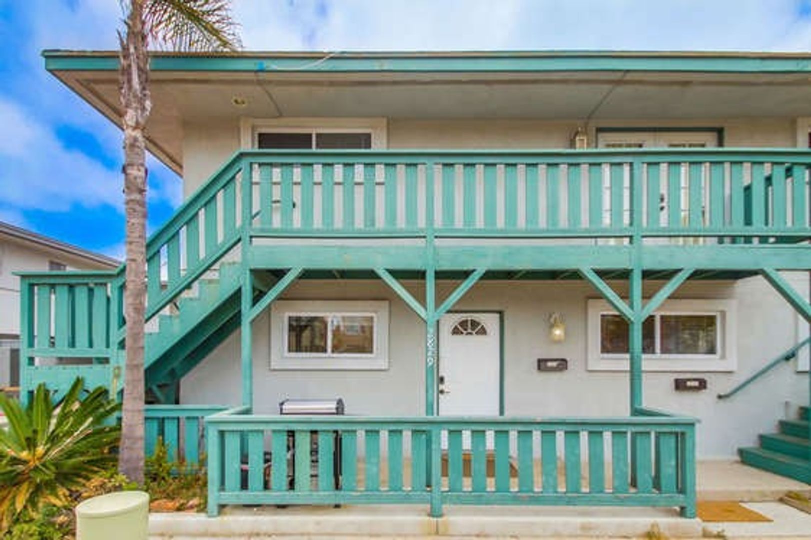 San Diego House: 2829 Mission Blvd