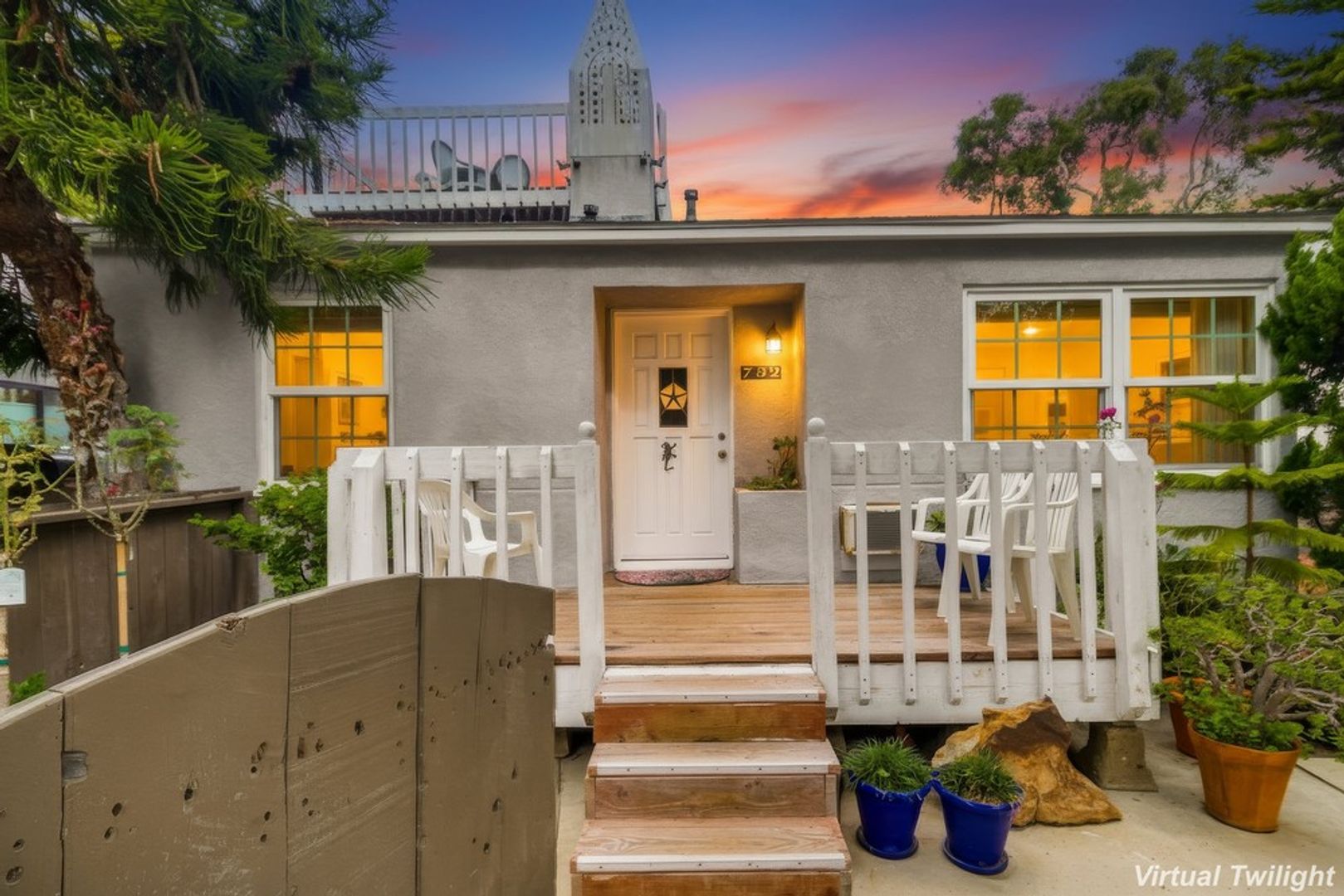 Mission Beach House: 732 Kennebeck