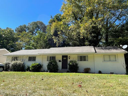 4 Bed 2 Bath Rental at 1214 Beanland Drive, Oxford, MS – photo 1