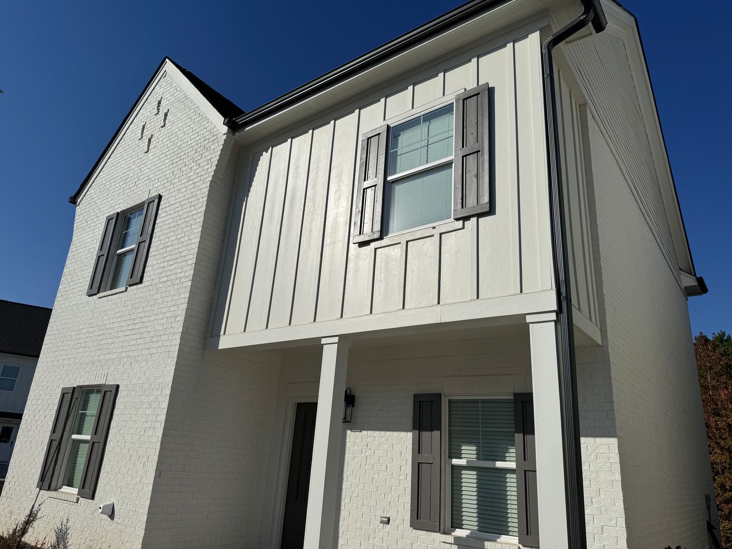 Oxford House: 316 Magnolia Court